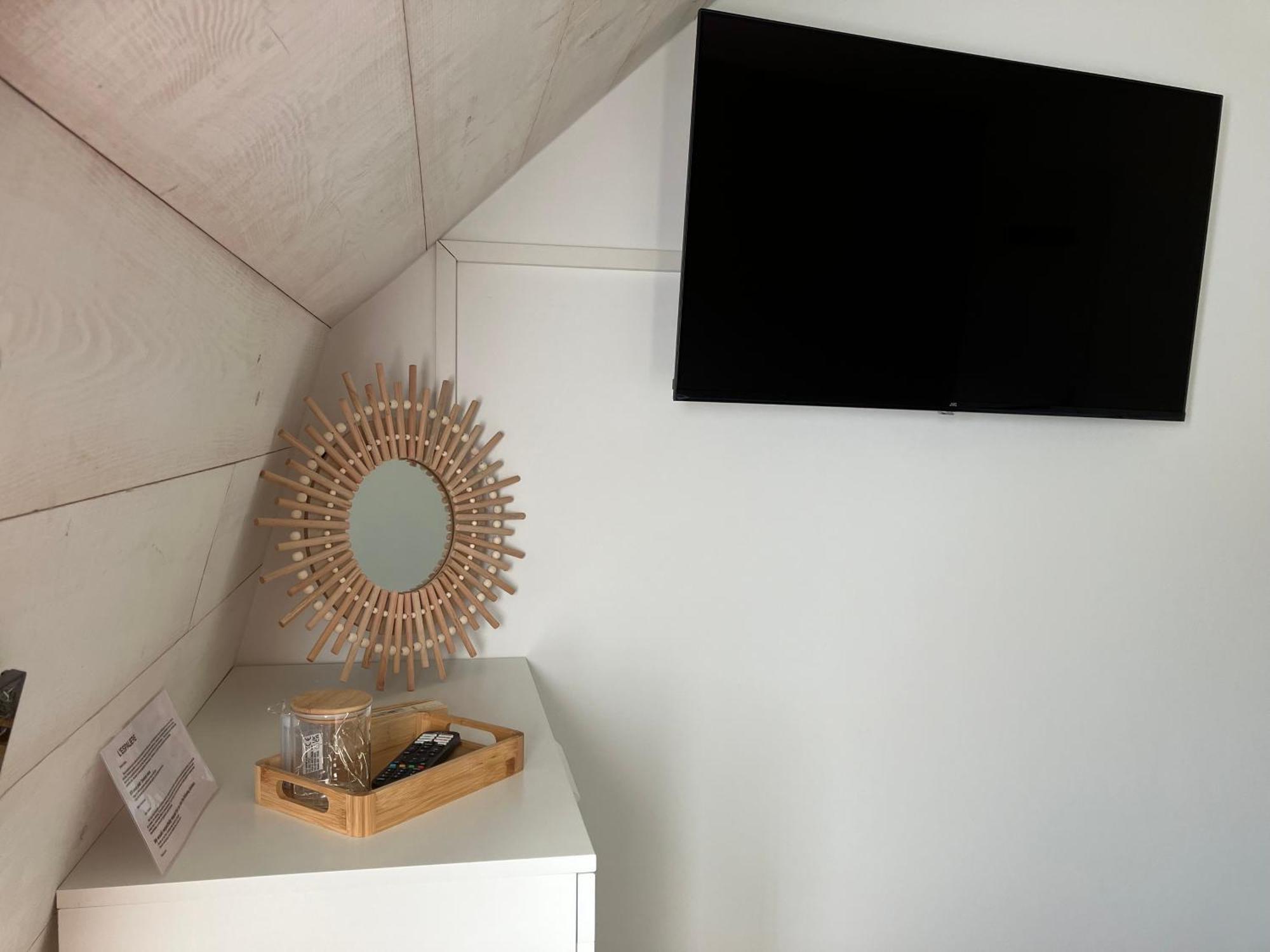 La Gentiane Bed & Breakfast Le Falgoux Dış mekan fotoğraf